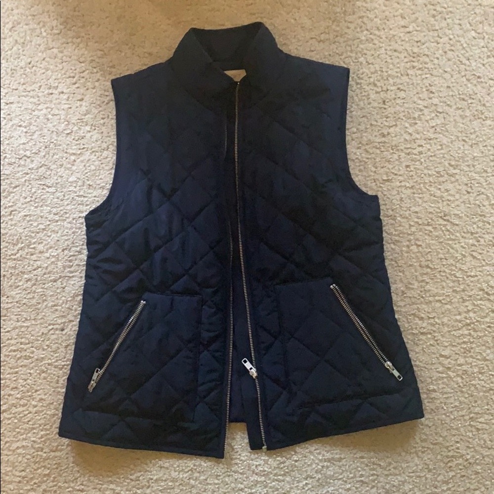 Navy blue Loft vest